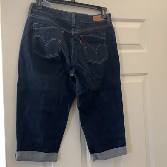 Capri Levi’s jeans Womens - Picture 2 of 2